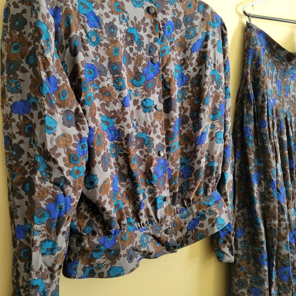 Vintage Valentino MISS V silk Floral Set - Picture 3 of 6